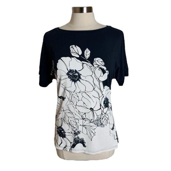 Soma Lotus Peruvian Pima Cotton Floral T-Shirt Shorts Sleeve Women’s Small Black - Picture 7 of 7